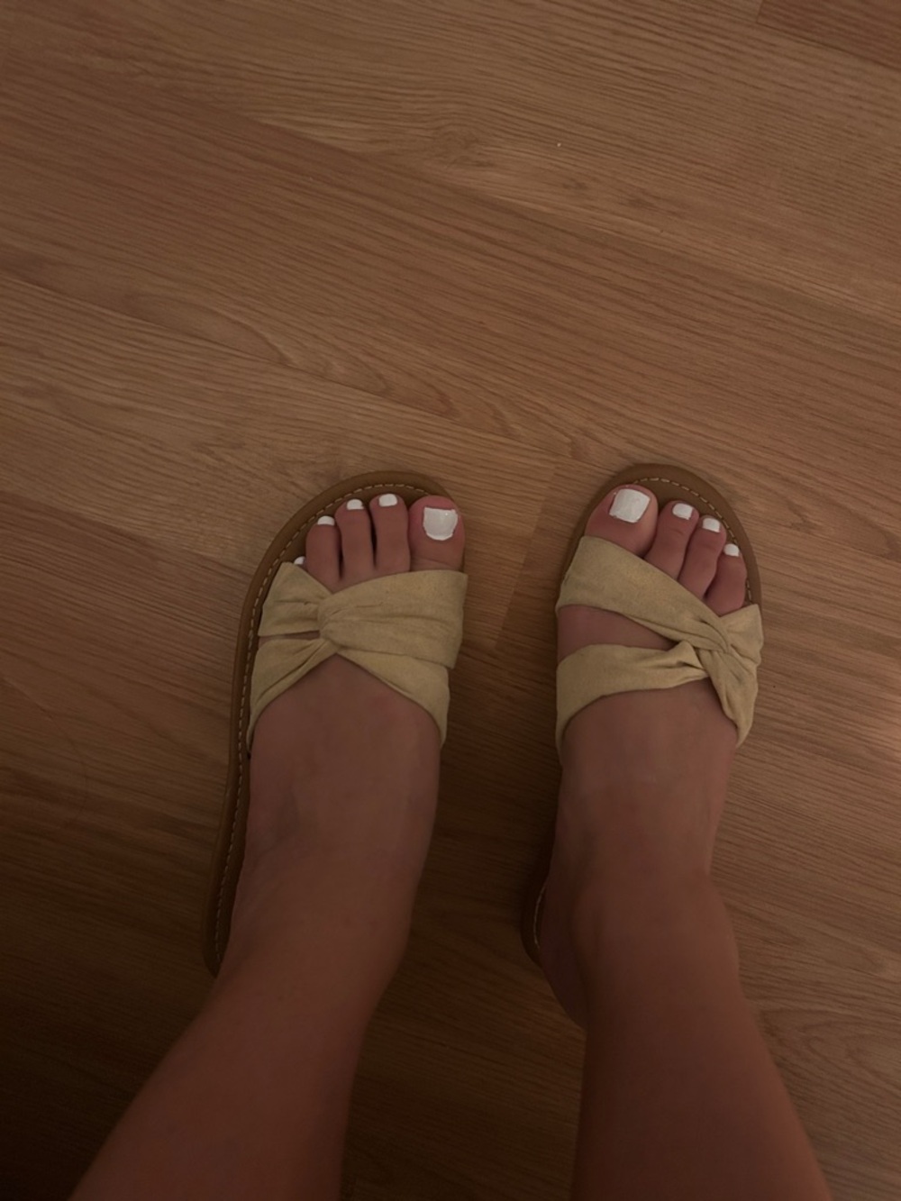 Knot-Detail Women's Slide Sandals in Light Beige